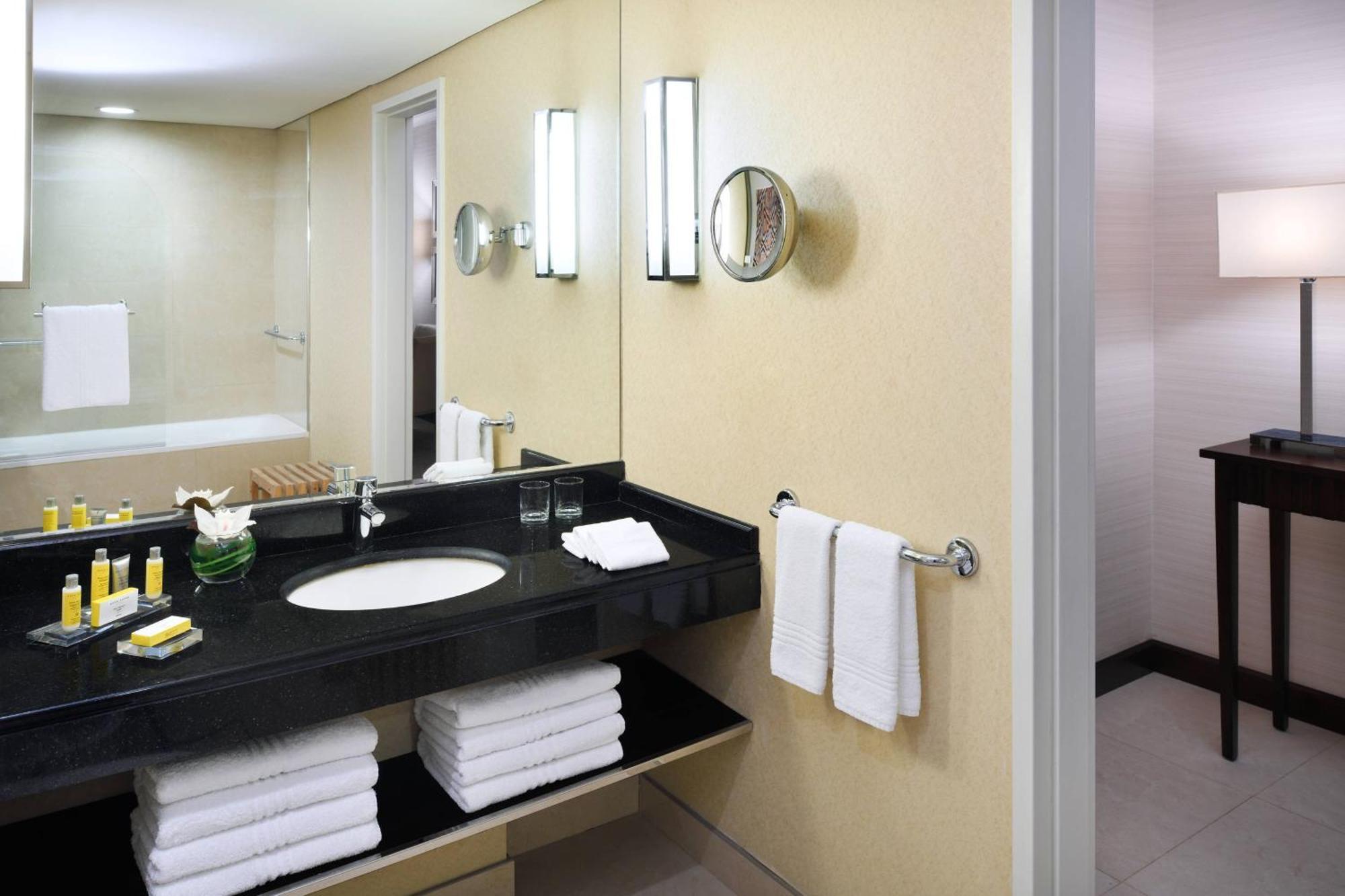 Riyadh Marriott Hotel Kültér fotó