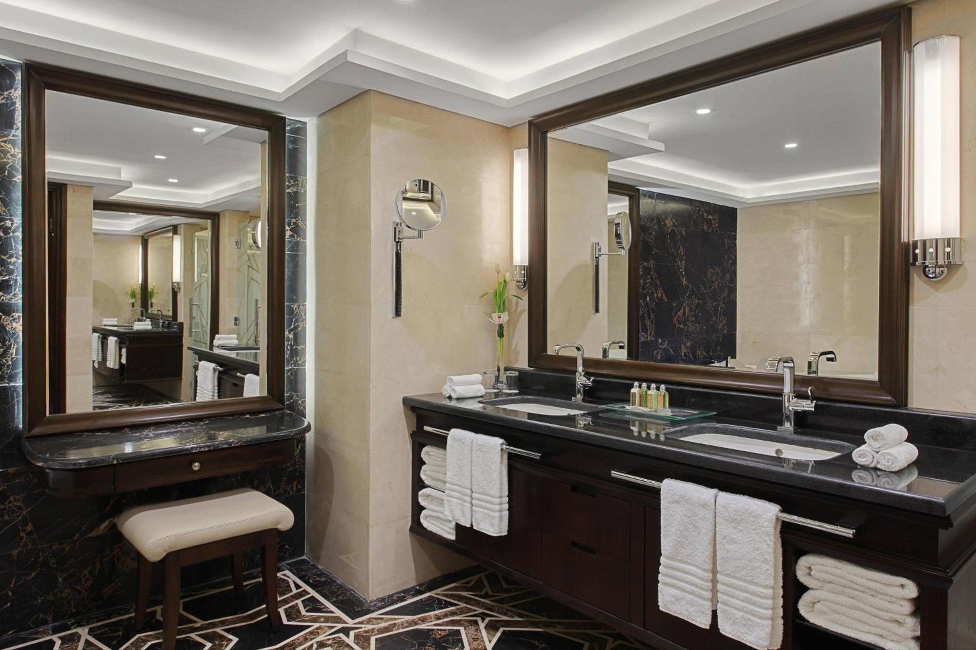 Riyadh Marriott Hotel Kültér fotó